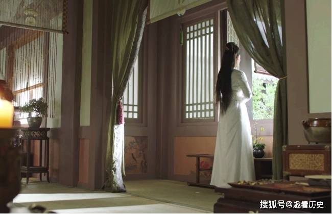 南宋奇案：秀才翻墙对美女无礼被抓，判官当场