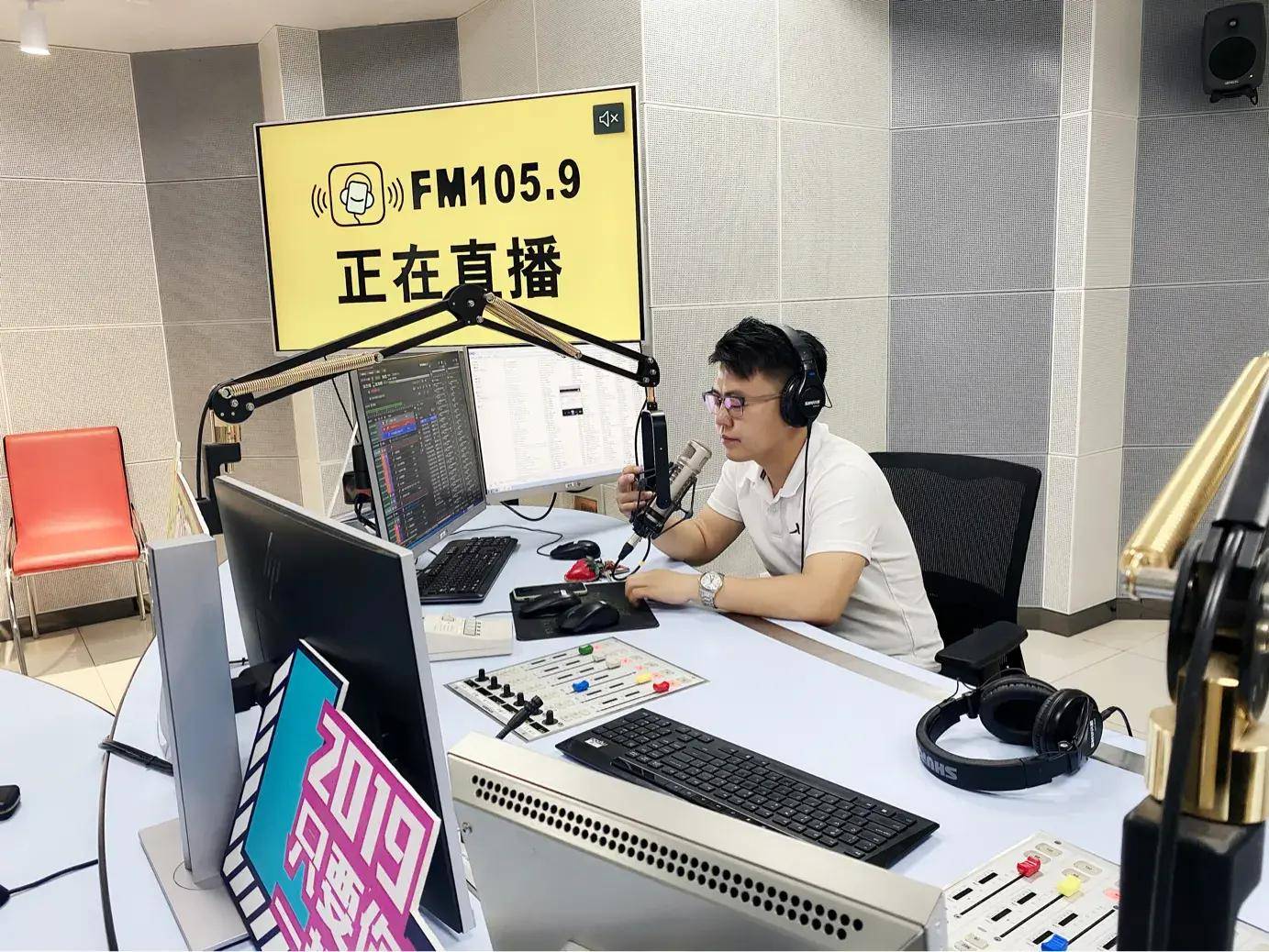 肾脏|水喝多了，会得尿毒症？轻敌了！三个“恶习”会慢慢摧毁肾脏