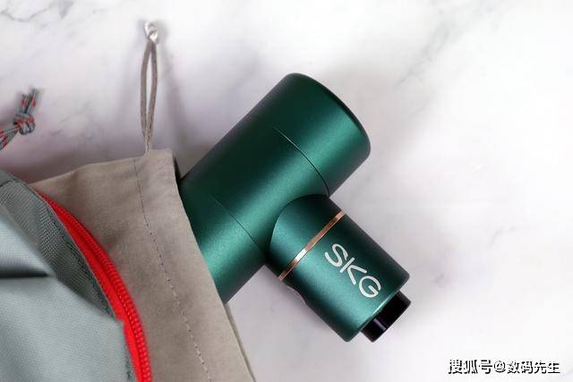 肌肉|可以随身携带的按摩神器 SKG Mini筋膜枪体验