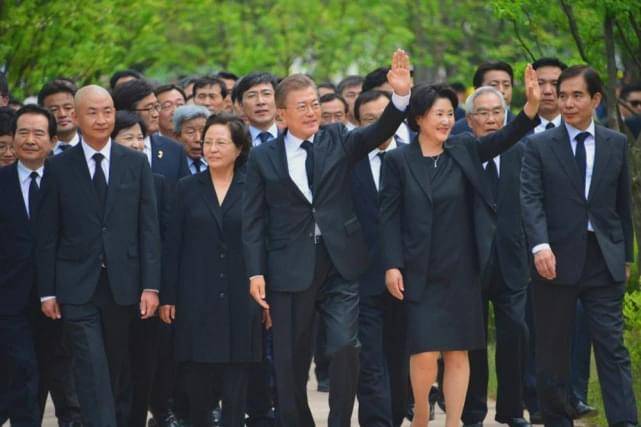 韩国主要政党有哪些 d44e07b58cf14c5e99ff8889da761c89.jpeg