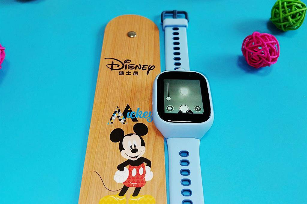 手表|开学季到来，如何保证孩子的出行安全？米兔手表4X儿童手表体验
