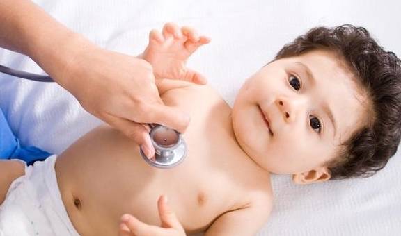 维生素|宝宝一定月龄之后，维生素AD和鱼肝油，你选对了吗？