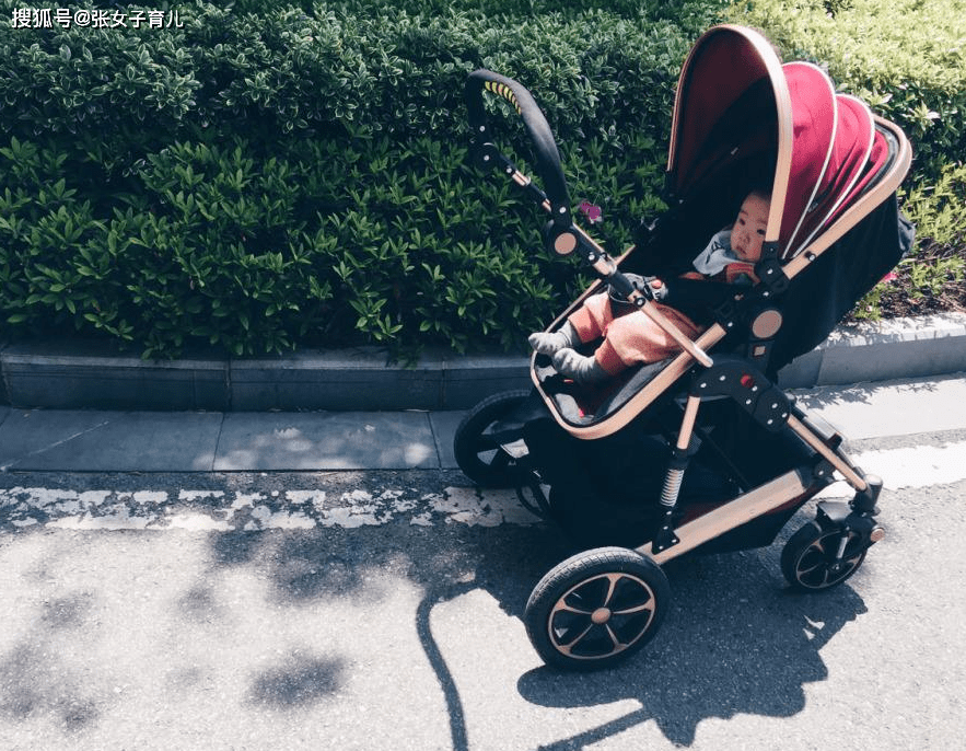 店家|餐馆吃饭孩子被烫伤，家长找店家负责，被网友吐槽：无理取闹