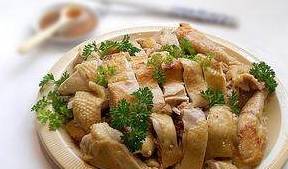 如何做出美味的盐焗鸡 5cf2f9ce20124cf98071784b411453d0.jpeg