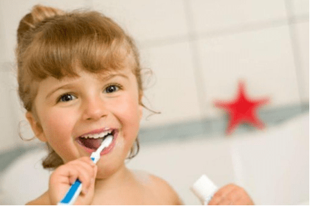刷牙时几个不曾注意的点！学会如何清理口腔