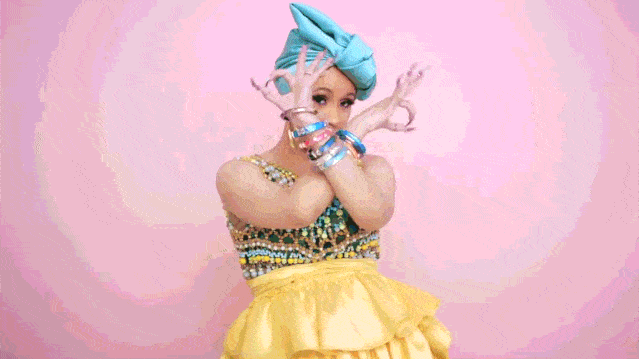 来源|不会打鸣的脱衣舞娘不是好Rapper!卡老师的入党申请书我们已经收到了,Skrr~