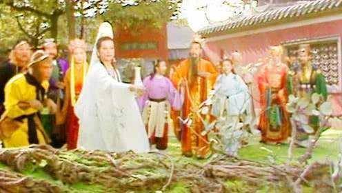 东西|观音的净瓶中装了什么东西？众人趋之若鹜，老君也惦记不已