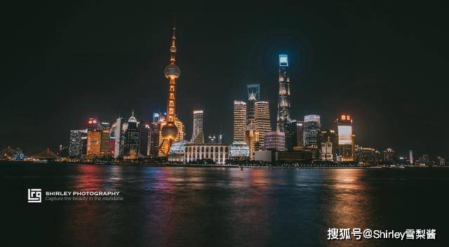 陆家嘴每天的gdp_上海陆家嘴(2)