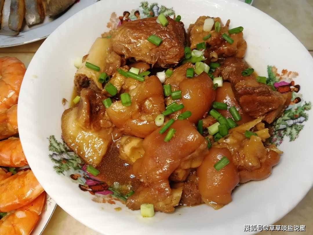 广东坐月子补身子的“猪脚姜”，炖猪蹄不用水，好吃却走不出广东_美味