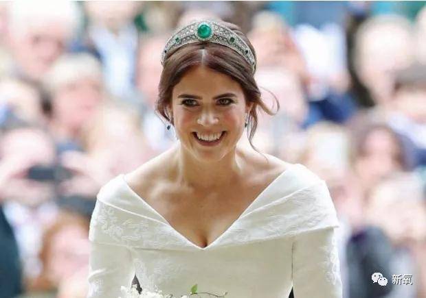 造型|宋丹丹是隐藏神颜啊！女明星都翻车的公主造型造型她却赢了满堂彩！