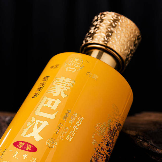 白酒|口感好质量优，关键价格在50元内！老百姓买不起名酒喝？试试5款