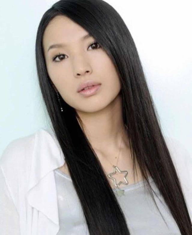 气质女星日本 28e74d1d421242cba1ecd6bcd103b709.jpeg