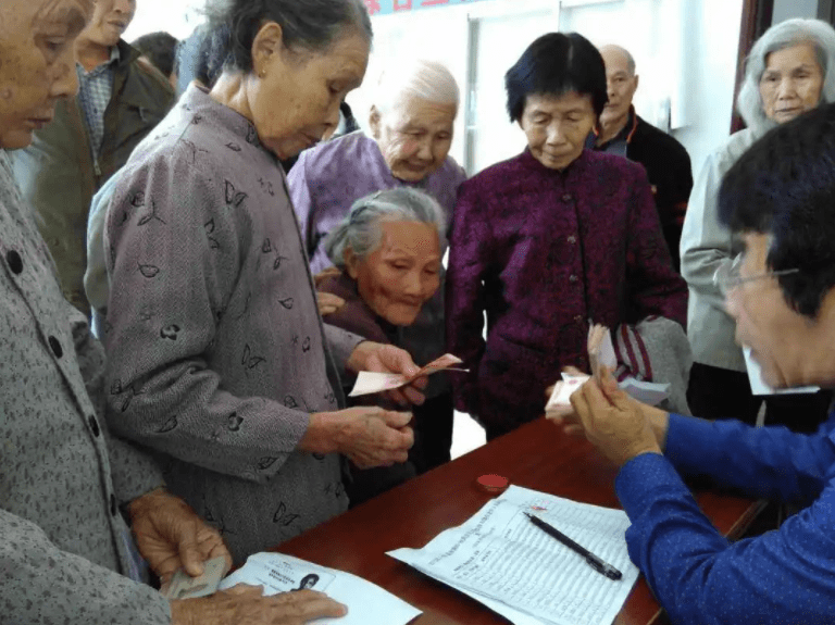 青海1400年总人口_青海地图(2)