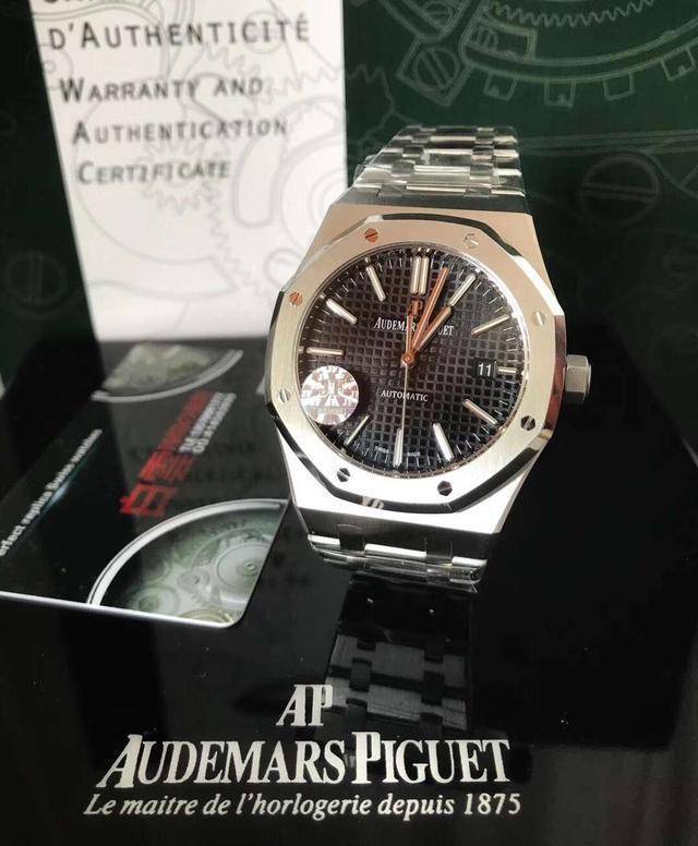 �Ϻ�ĳ����Club���������������������!������տ���������!