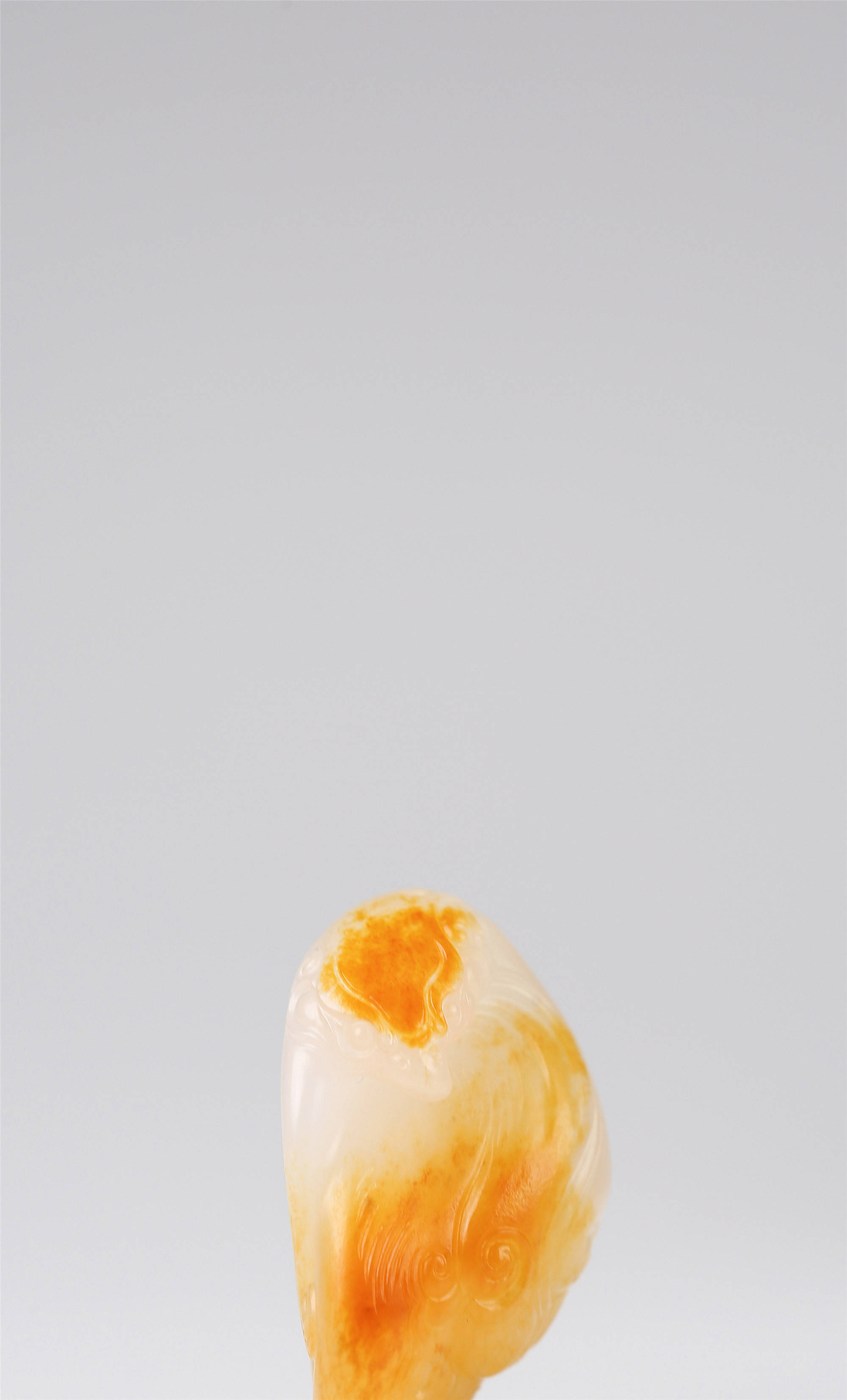 豆中强老师的玉雕作品—鹰(重生)