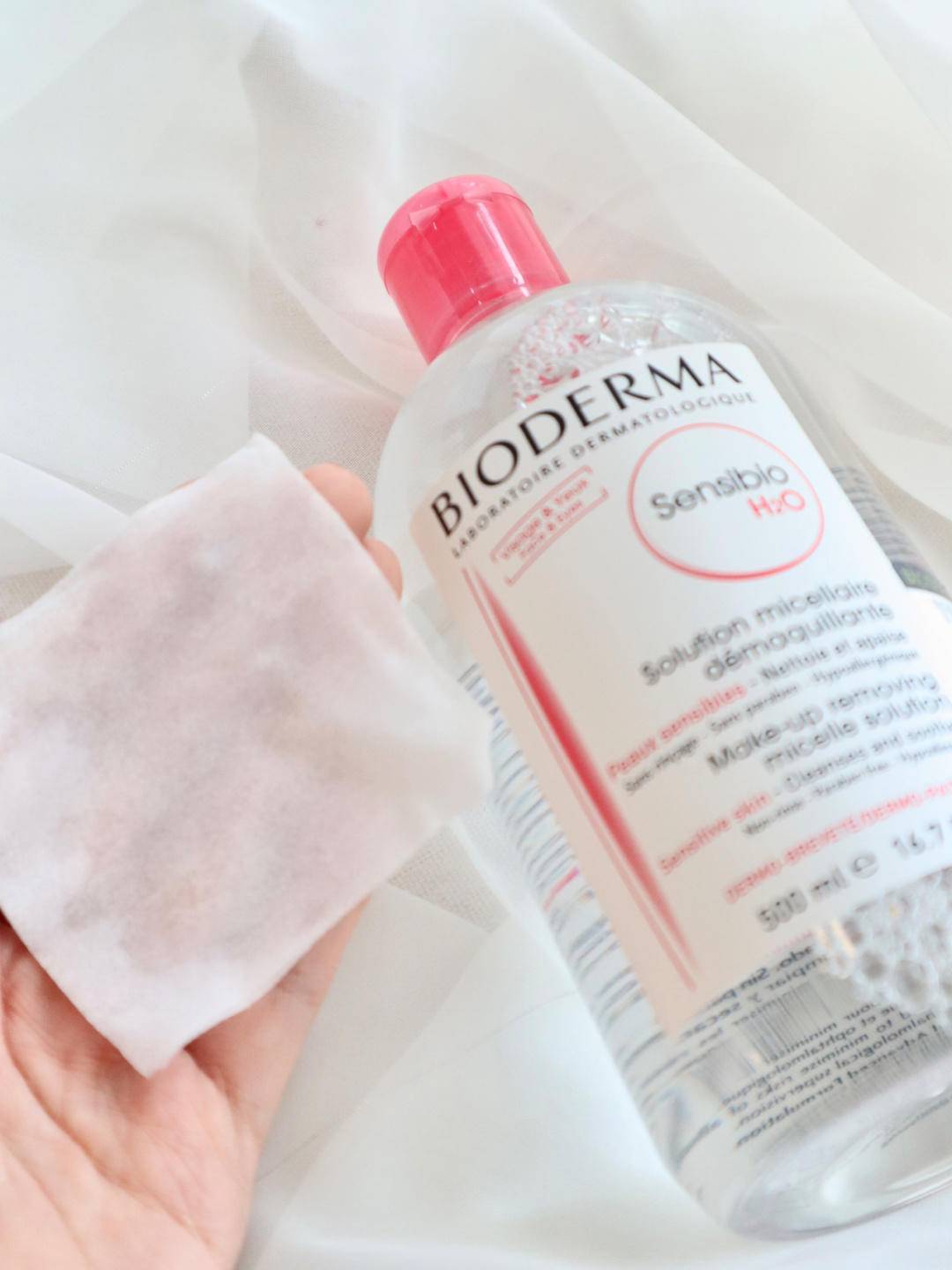 按摩|别整些没用的!谁说长期化妆皮肤就会变差?