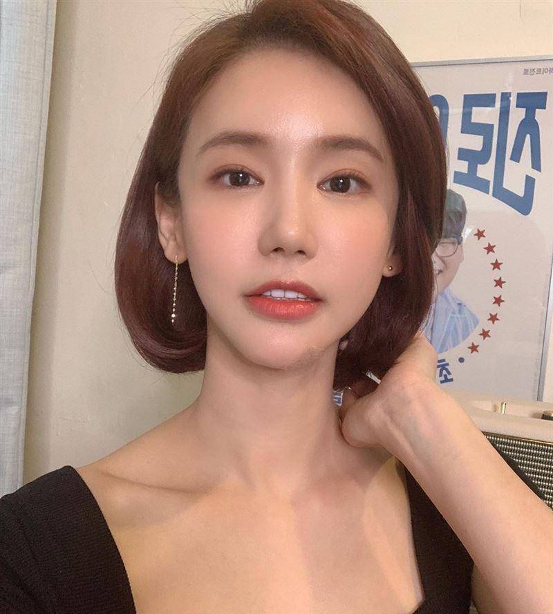 轻生前最后影片曝光，吴仁惠1分钟诡异举动，死亡预告?