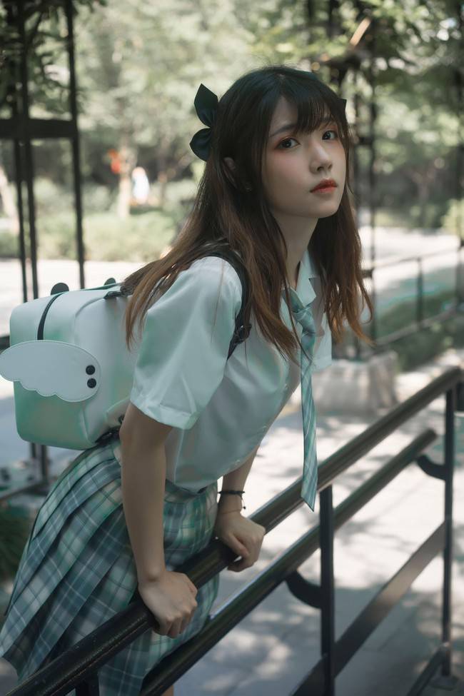 jk私影,是夏末秋初的清甜和优雅