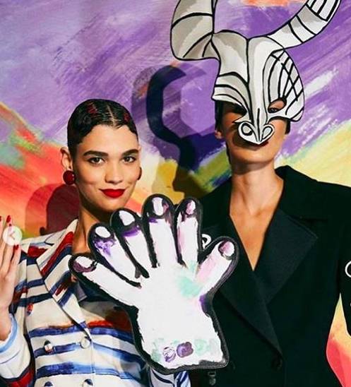 春夏|吉吉哈迪德米兰时尚周再次披婚纱，坏小孩设计师这次搬来了毕加索