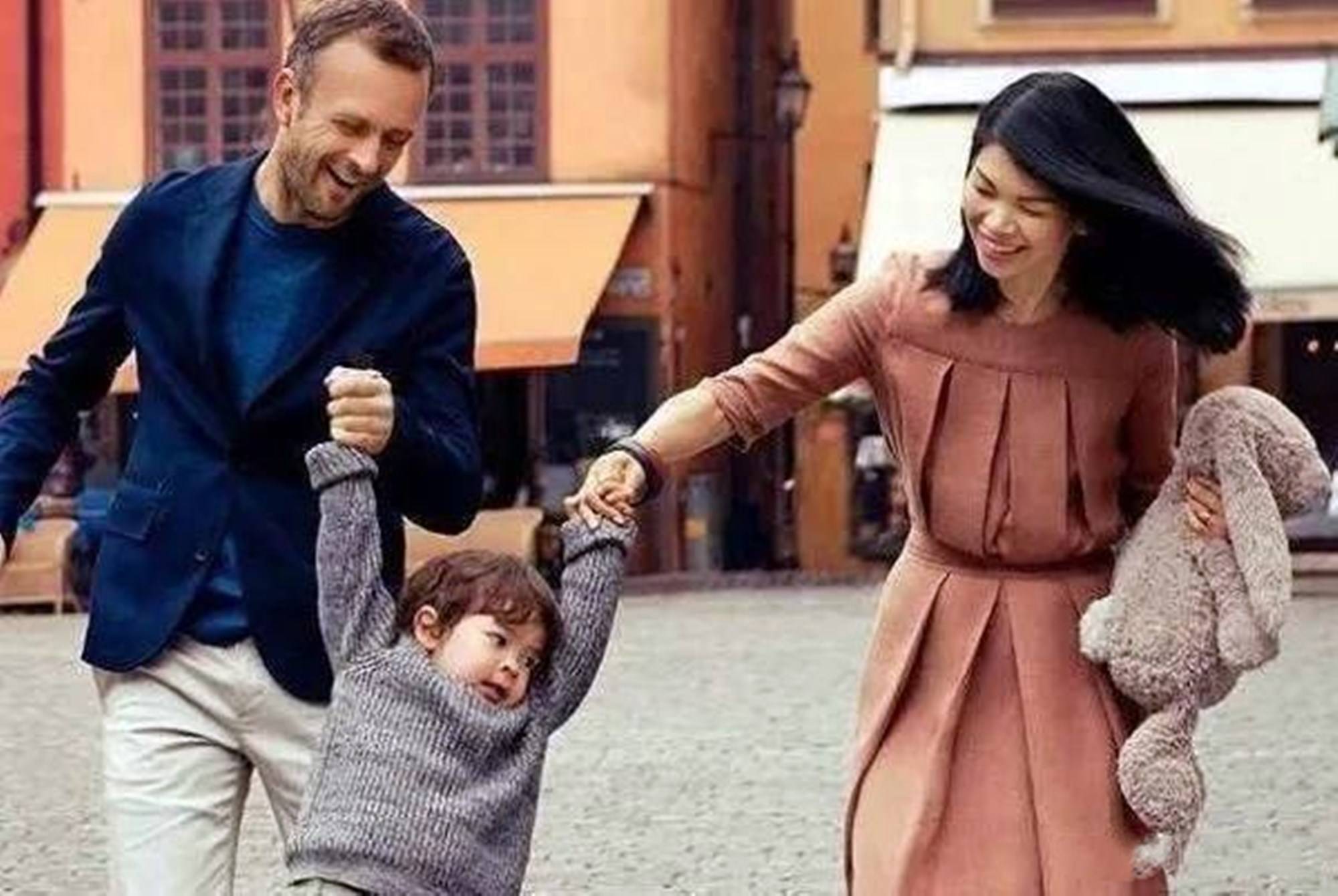 丑模|中国最有“洋气质”的丑模吕燕,逆袭嫁法国豪门,混血儿子高颜值