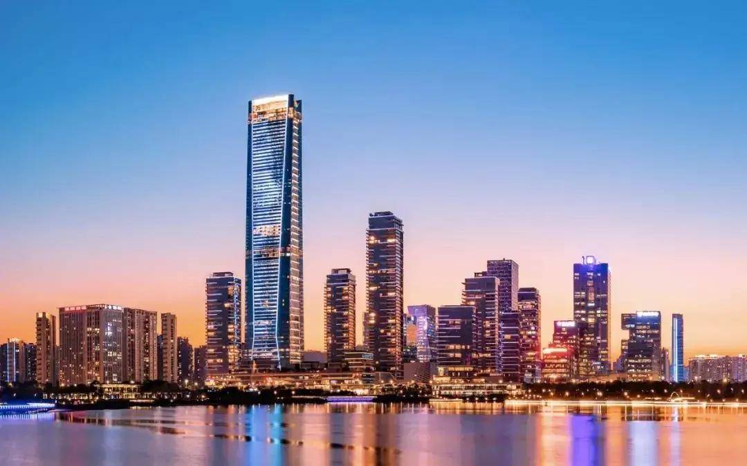 高350米!深圳地标性摩天楼——深圳湾一号
