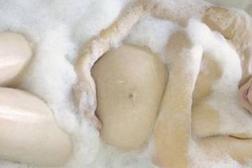 怎么会有白色分泌物 3dda5a0e3097424a99d3a0206358c30e.jpeg