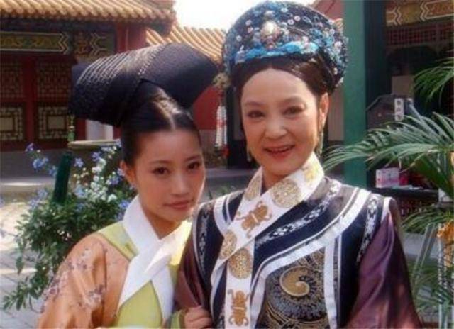 刘雪华演过的宫廷剧很多,其中《宫锁心玉》和《甄嬛传》这两部口碑