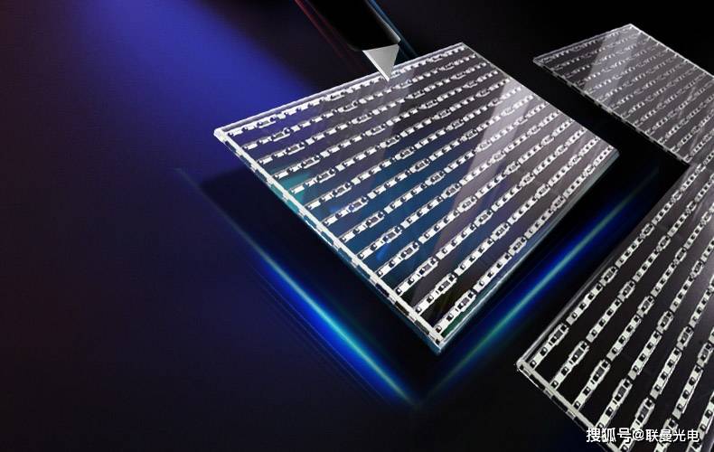 行业新星led贴膜屏来袭 "能屈能伸"市场可称霸一方?