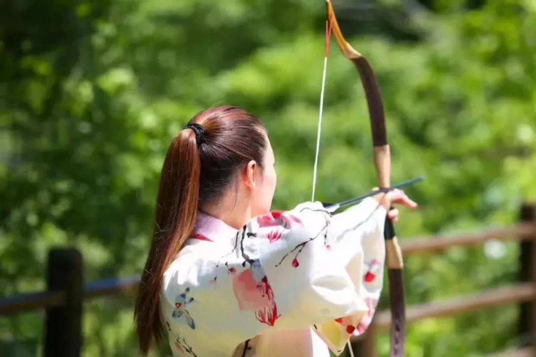 星光月话赏汉服,古色演绎庆中秋