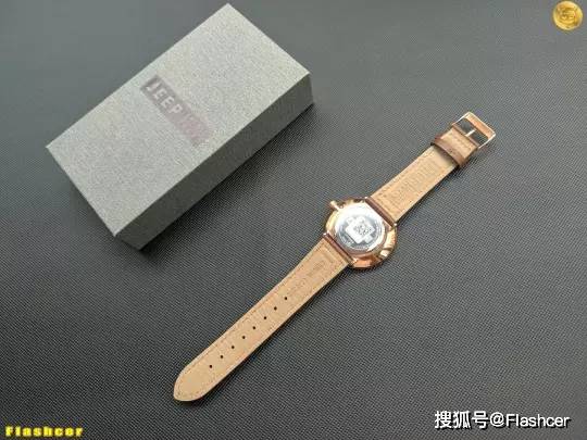 石英表|小米有品高档手表,Jeep双视觉显示男石英表,尽显男人本色