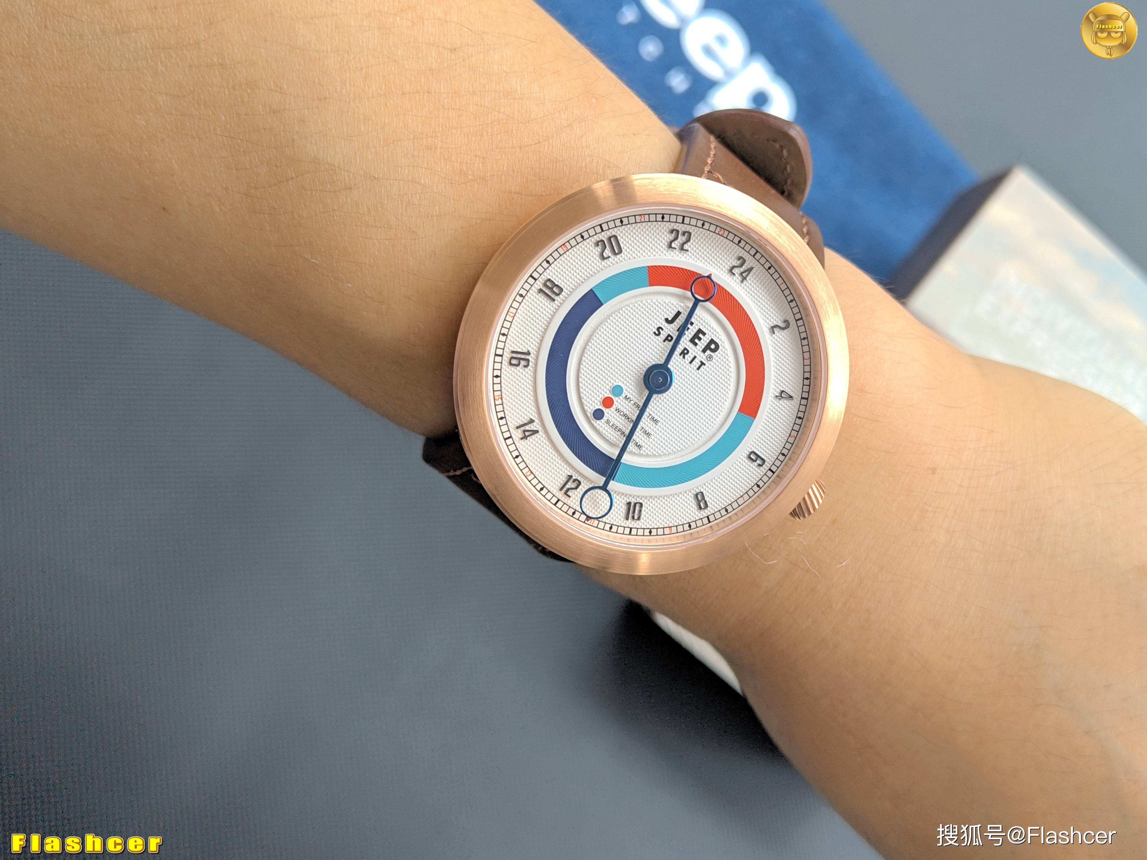 石英表|小米有品高档手表,Jeep双视觉显示男石英表,尽显男人本色