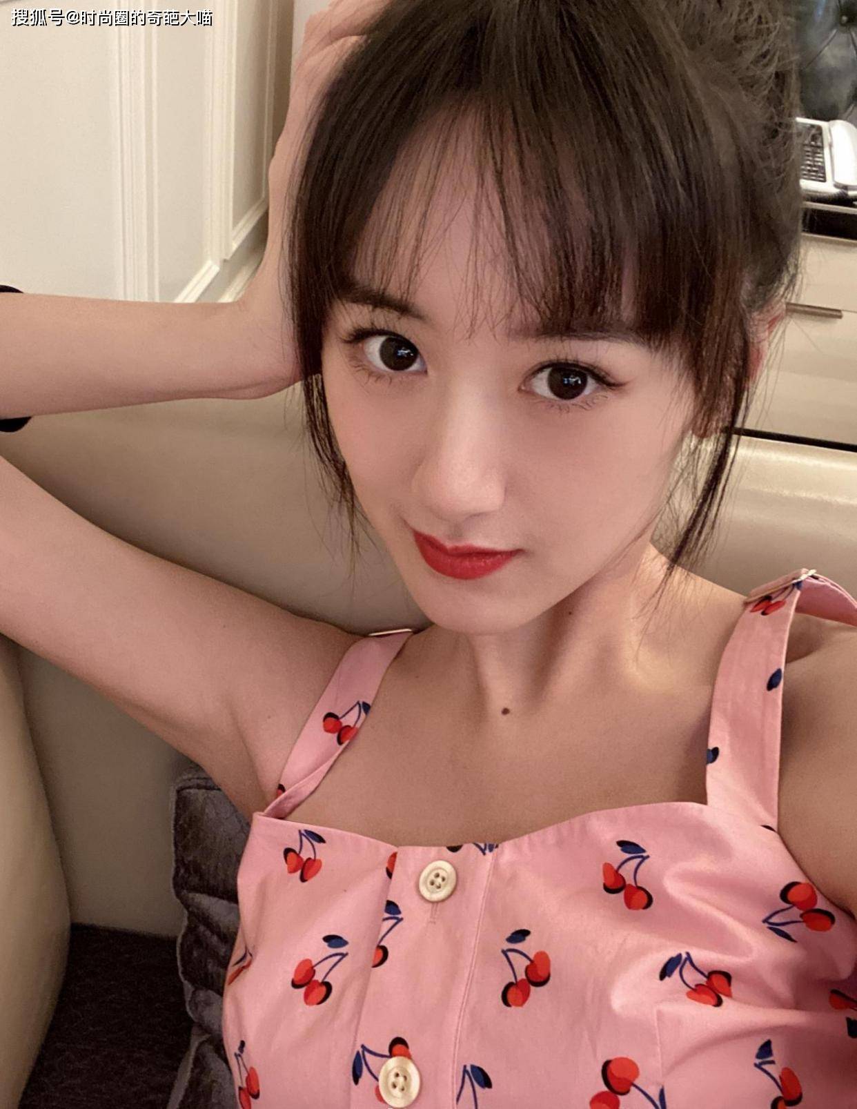 体态|精修图都救不了袁冰妍的苦情脸！体态减分，和剧中甜美模样差太多