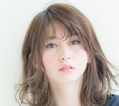 如何选择适合自己的发色风格 85086155a49a450f99cff2210b639b3a.jpeg
