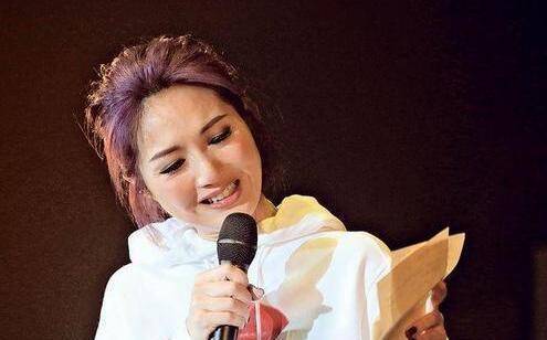 遗憾错失陈奕迅，情断郑中基，46岁杨千嬅为生子