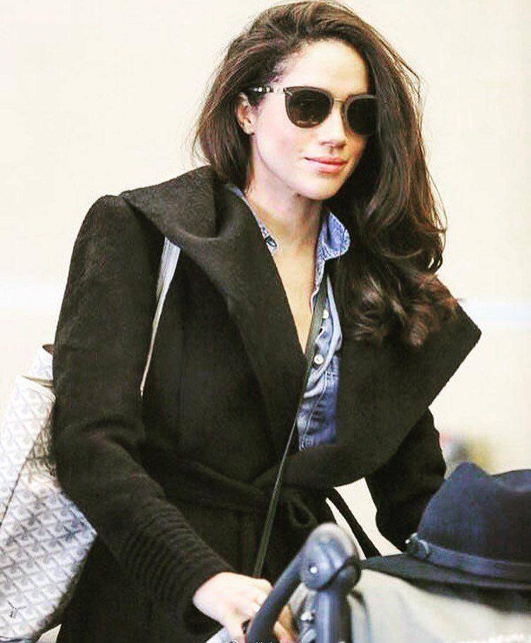 品牌|难怪梅根打官司花1570万不眨眼，自创品牌卖衬衫，一件要卖880块