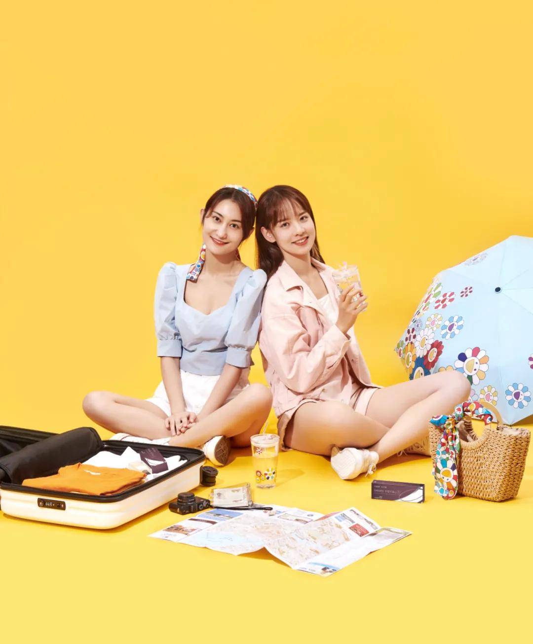 村上|隐形眼镜界爱马仕~爱尔康水梯度和村上隆太阳花，戴上就不想脱