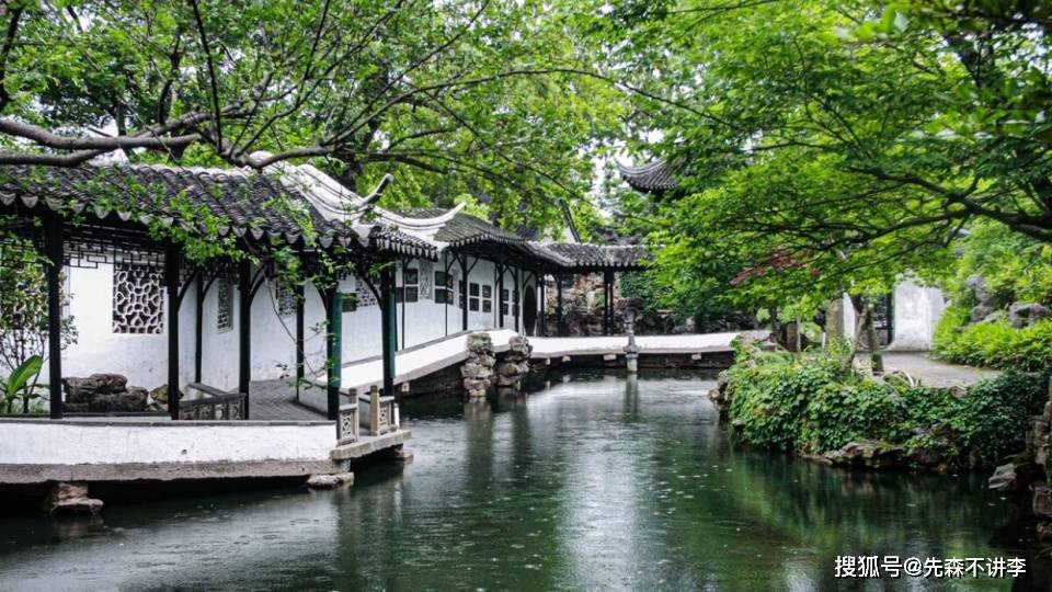 苏州,是一座以园林著称的城市,但在诸多的苏州园林中,拙政园是其中最