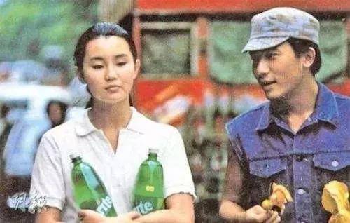 婚姻|张曼玉居然56岁了？谁说没有婚姻就孤零凄凉、不能追求自我？