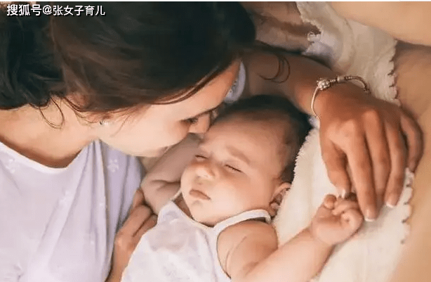 宝宝|宝宝晚上睡觉蹬腿是缺钙么？别再被骗了你还在傻傻地认为