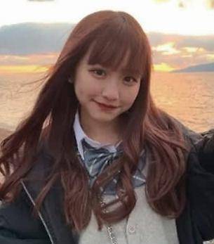 18岁女生怎么当模特 a91ea87aa7f84730a2287e101a29e614.jpeg