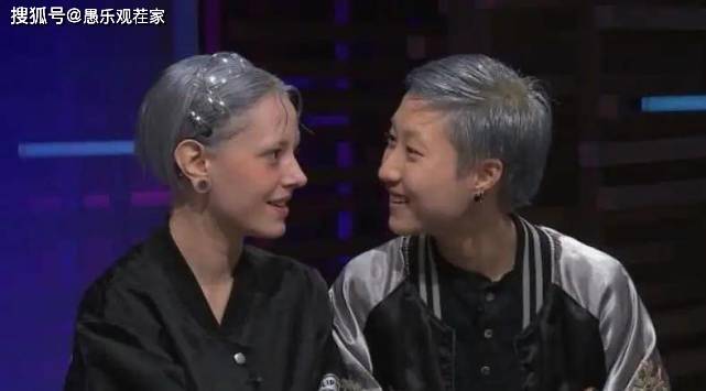 47岁吴绮莉罕见提及“小龙女”，透露其为了养老