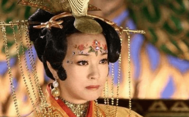 神话中,梨山老母,九天玄女和王母娘娘是何关系?谁的法力最高?