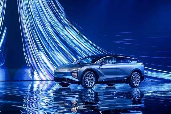 HiPhi|高合HiPhi X横空出世，特斯拉准备好接招了么？