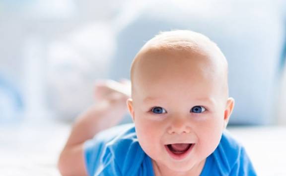 小孩几个月走最好 0ff26d3a957e48f29548764fc0071d93.jpeg