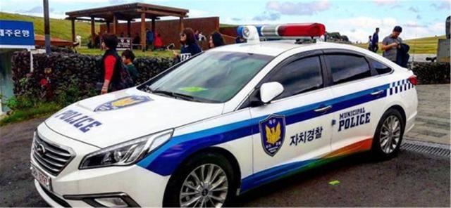 韩国警车,本土的自家品牌,现代的涂装