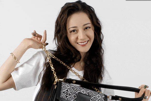 明星|众星同屏比美,迪丽热巴被吐槽,万茜变油腻,只有欧阳娜娜还能看