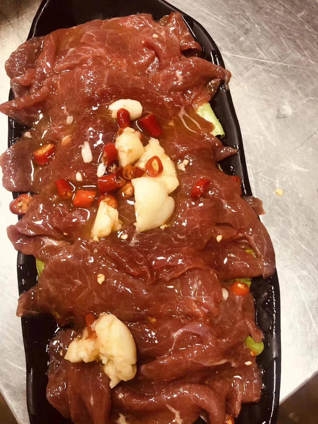 精品|海来阿木唱而优则开饭店，大凉山阿木烧烤庄园10月10日开业，众明星捧场献唱