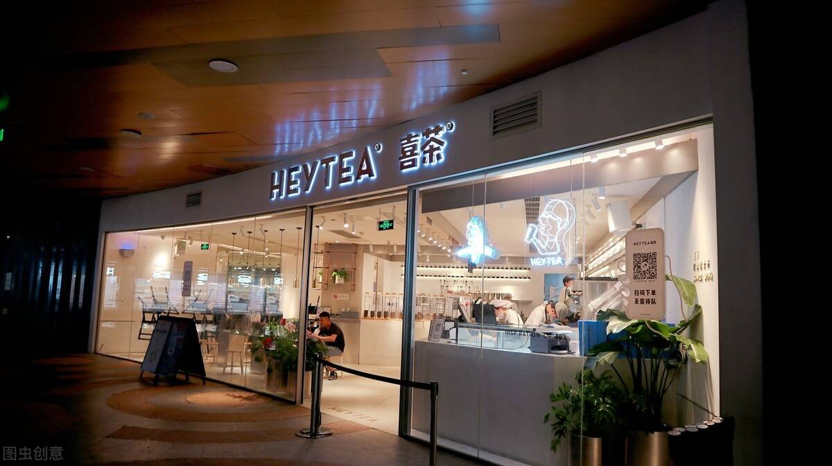 身家|90后男孩8年挣下40亿身家，开了400家店，美团一下投4亿