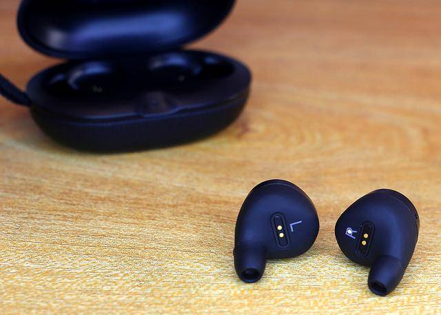 耳机|时尚轻奢品质音乐，B&O beoplay E8真无线蓝牙耳机