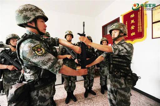 步兵|1962中印冲突为什么胜得如此漂亮？看看这些英烈的事迹明白